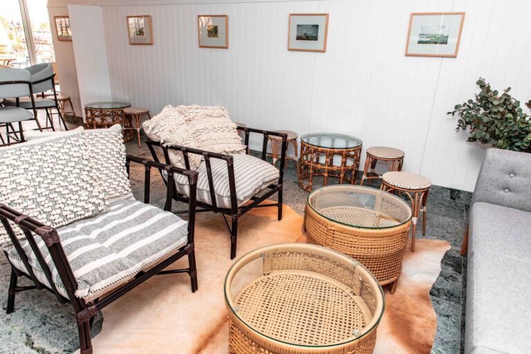 Maisons du Monde « Voyages intérieurs » : cottage anglais, pampa et nordique réunis par le bordeaux